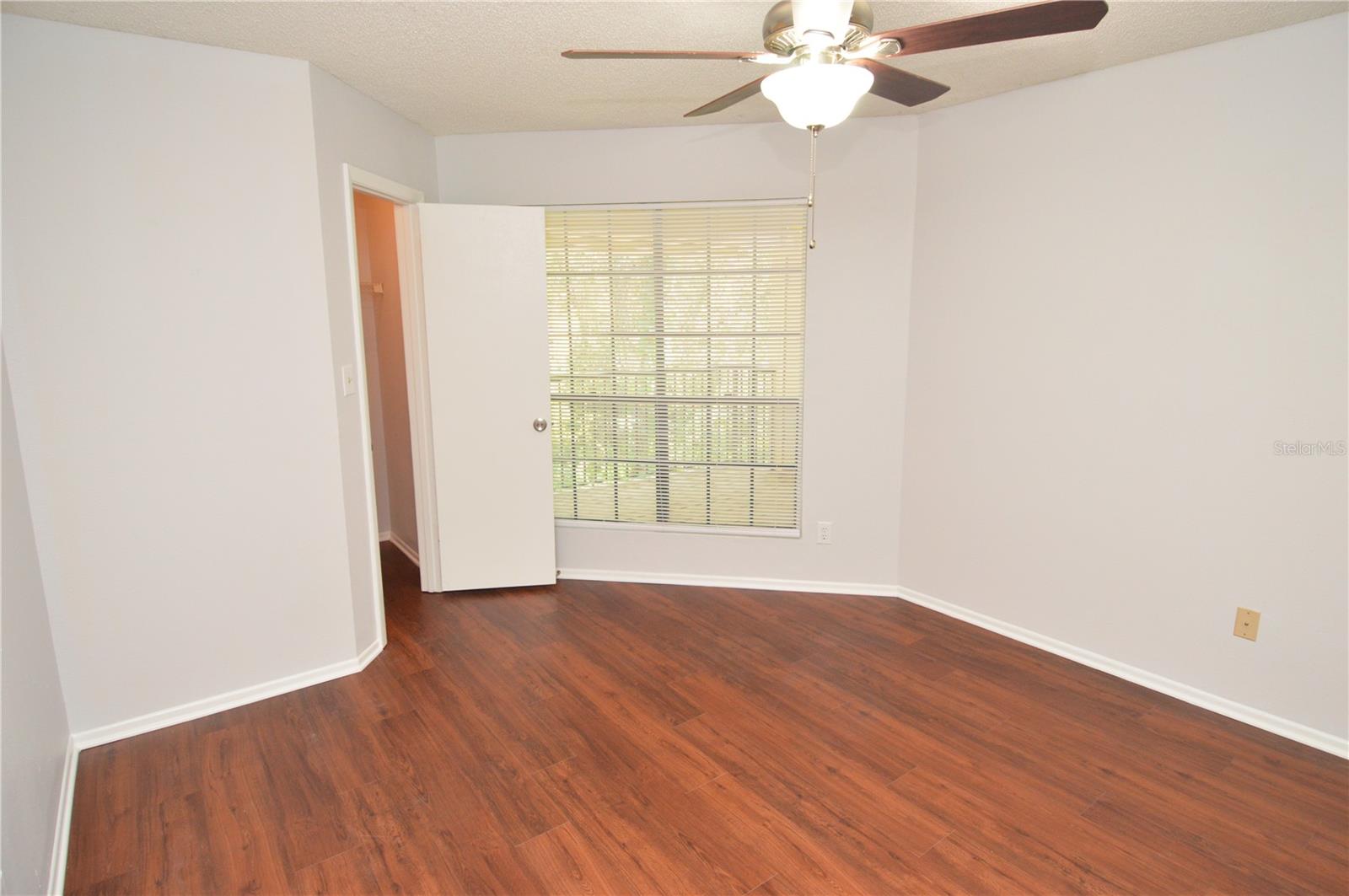 Image 28 of 90 For 8630 Mallard Reserve Drive 205
