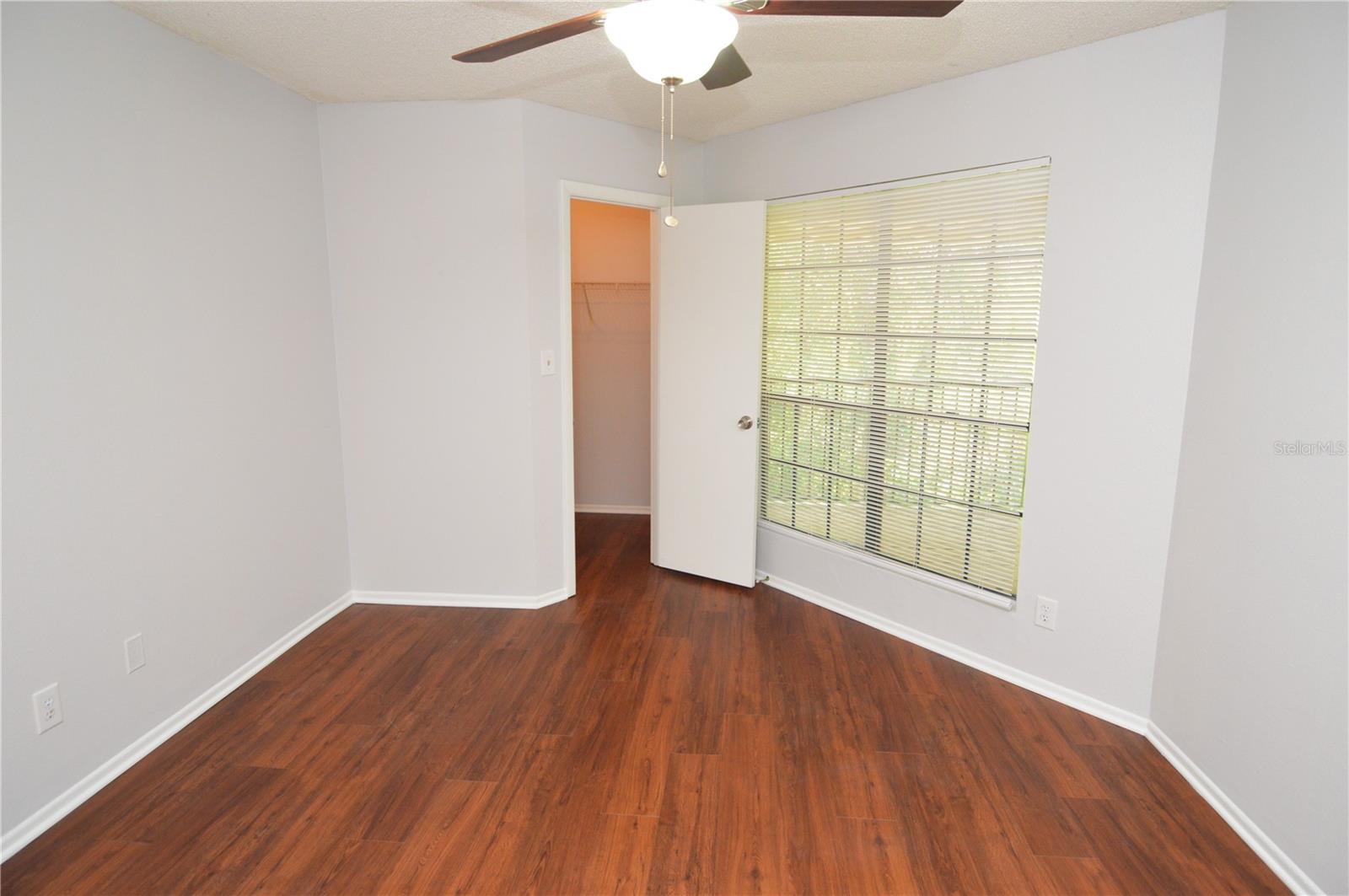 Image 29 of 90 For 8630 Mallard Reserve Drive 205