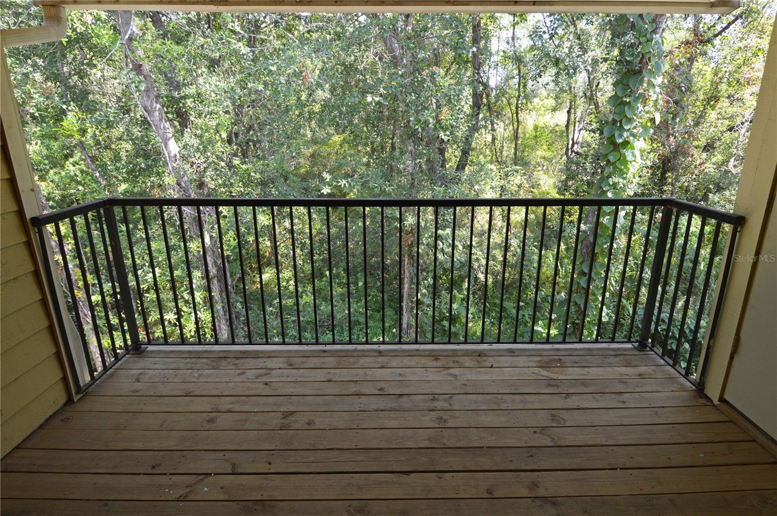 Image 39 of 90 For 8630 Mallard Reserve Drive 205