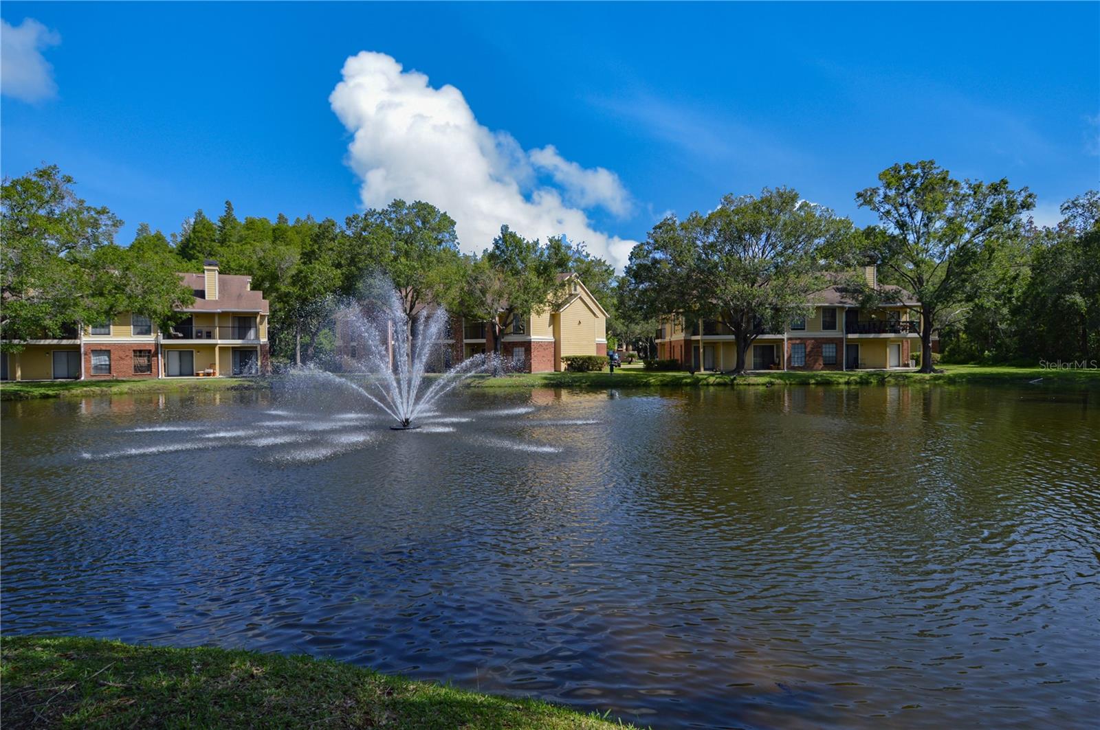 Image 54 of 90 For 8630 Mallard Reserve Drive 205
