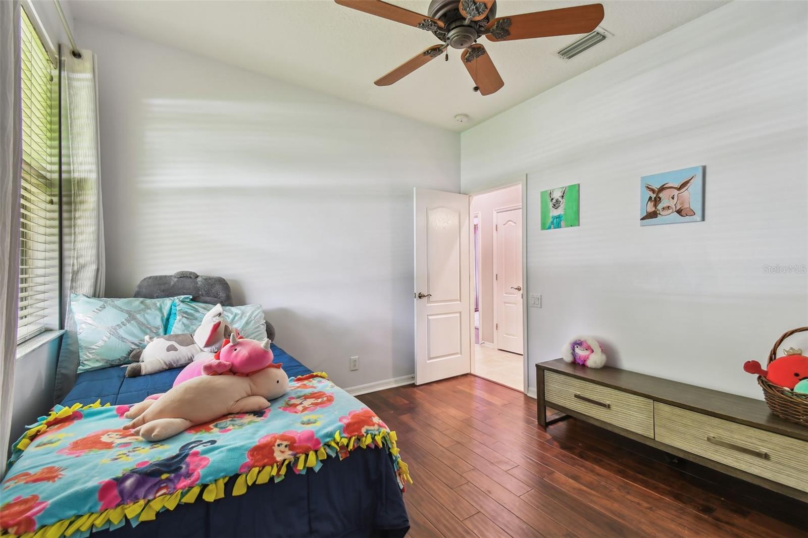 Image 38 of 88 For 3025 Naughton Way