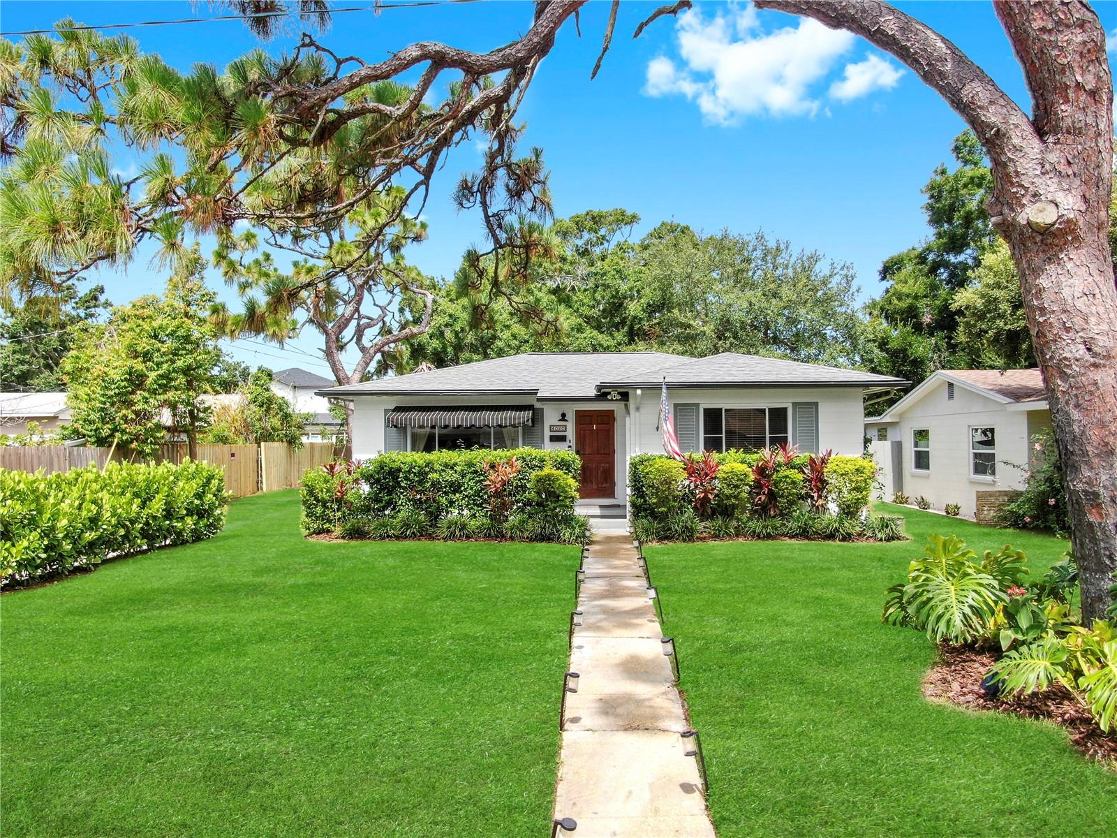 Details for 4020 Queen Street N, ST PETERSBURG, FL 33714
