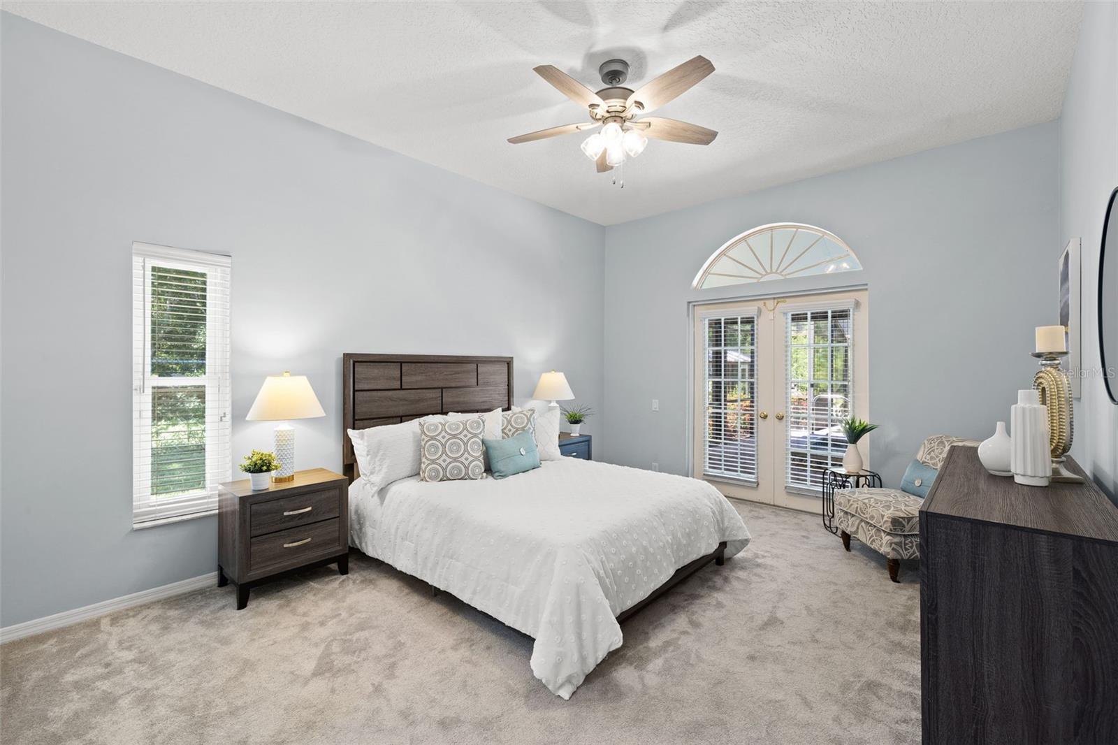 Image 15 of 39 For 1017 Woodcrest Avenue