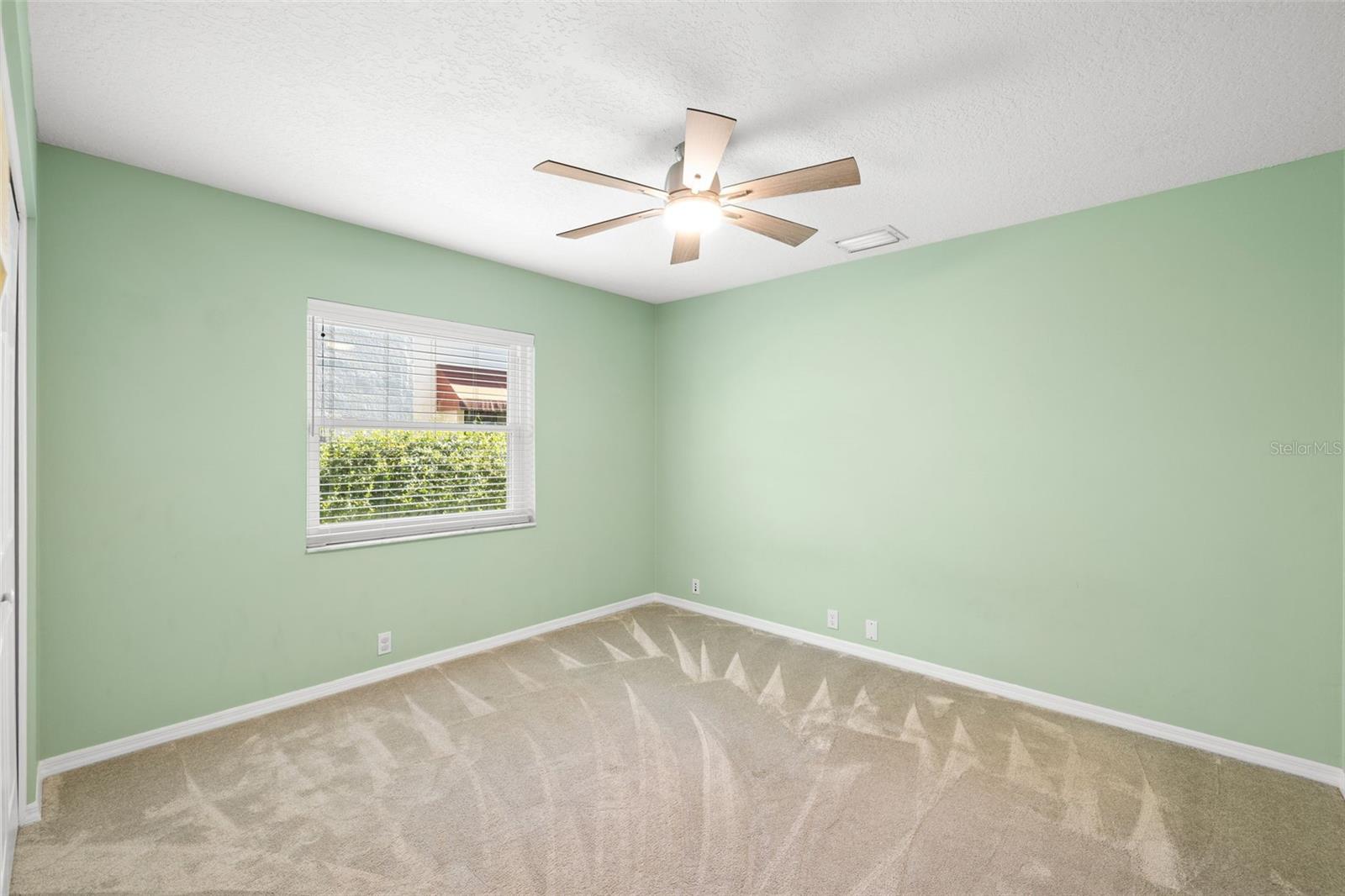 Image 19 of 39 For 1017 Woodcrest Avenue
