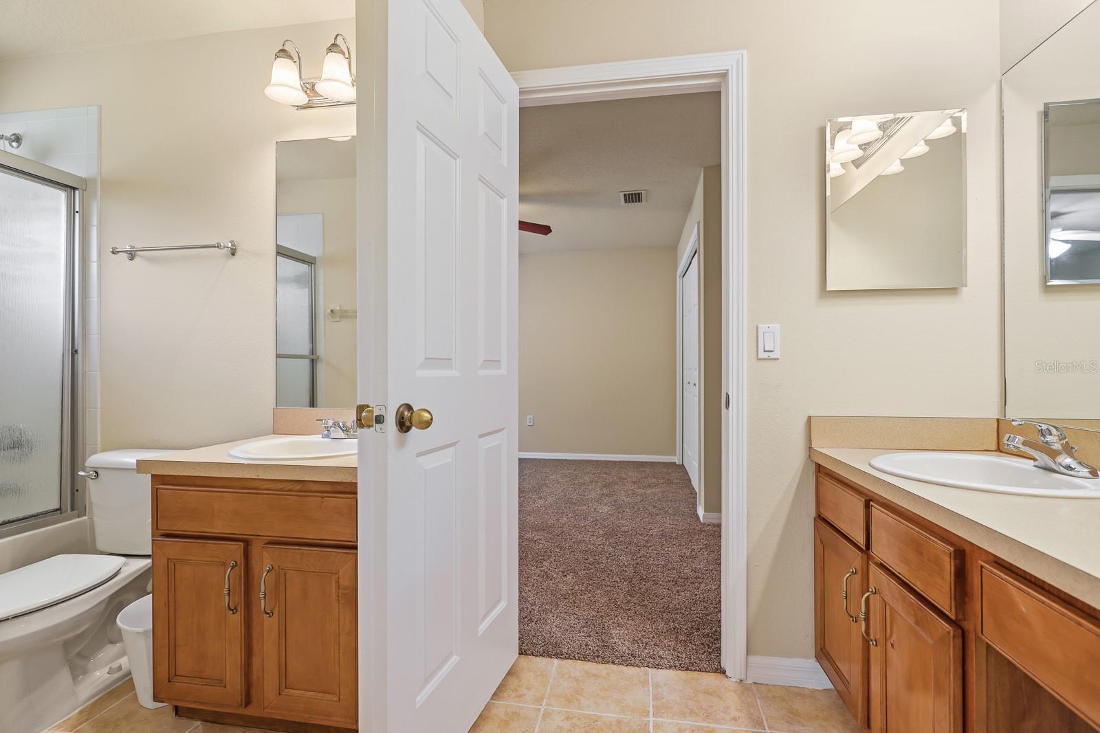 Image 29 of 39 For 5614 Lark Meadow Place