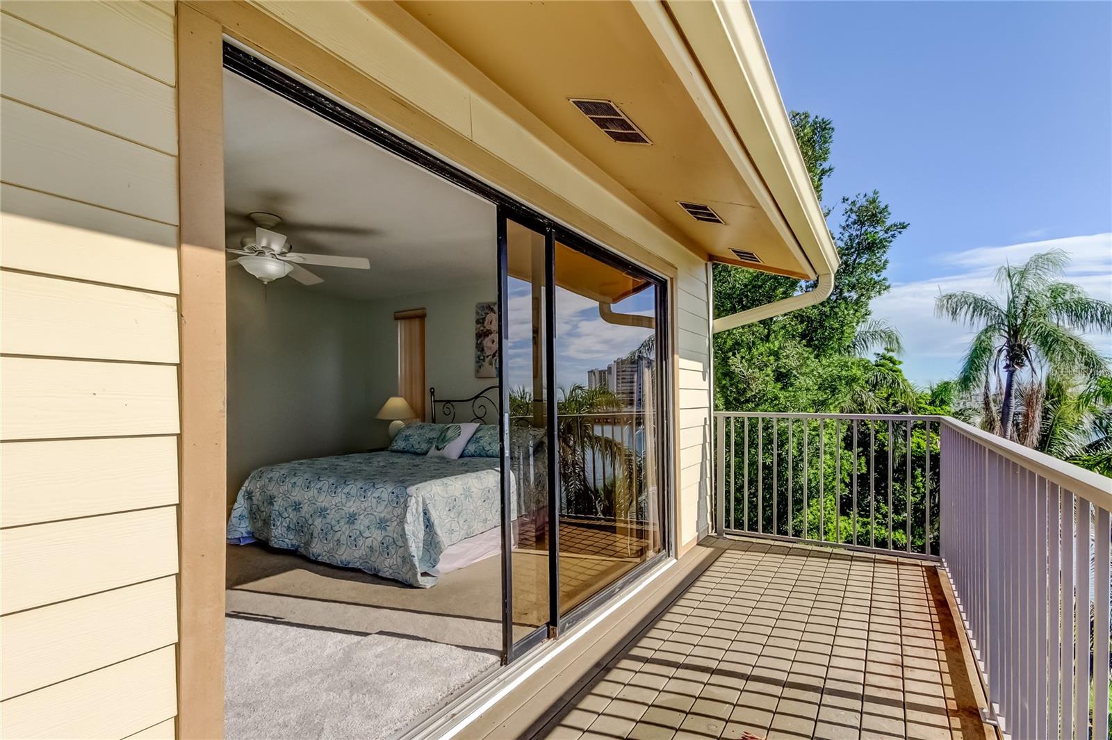 Image 23 of 46 For 135 92nd Avenue 5