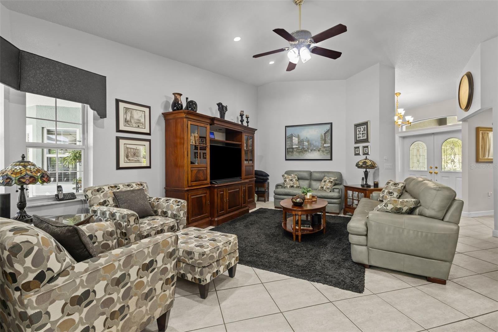 Image 10 of 53 For 7109 San Jose Loop