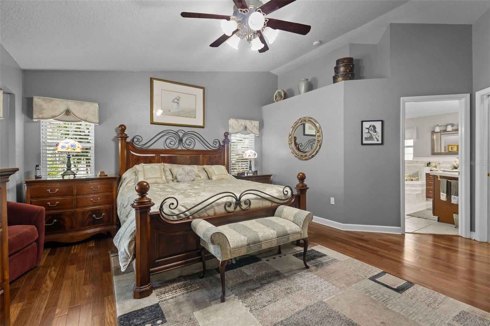 Image 15 of 53 For 7109 San Jose Loop