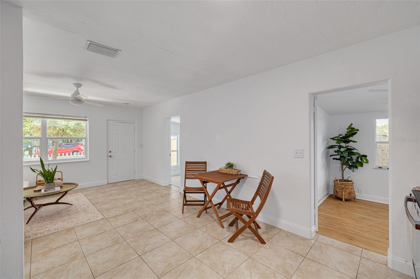 Image 10 of 27 For 5417 14th Avenue S