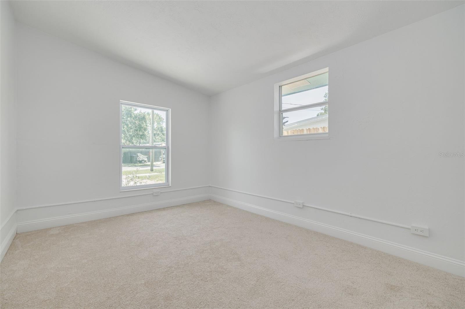 Image 16 of 27 For 5417 14th Avenue S