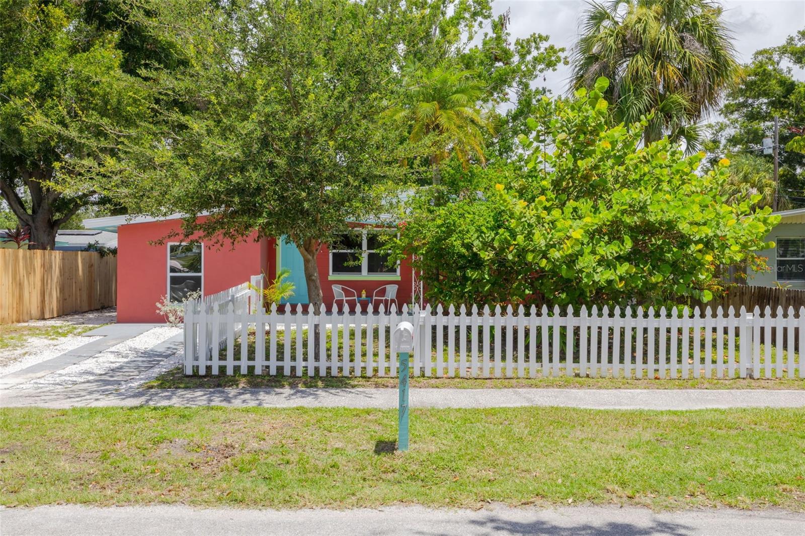 Image 2 of 27 For 5417 14th Avenue S