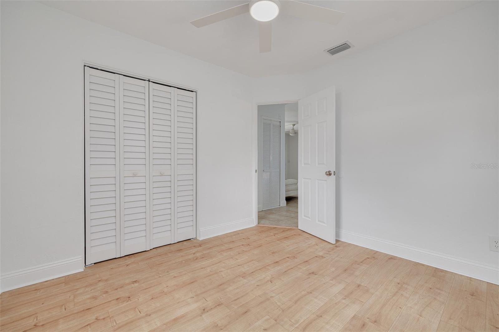 Image 20 of 27 For 5417 14th Avenue S