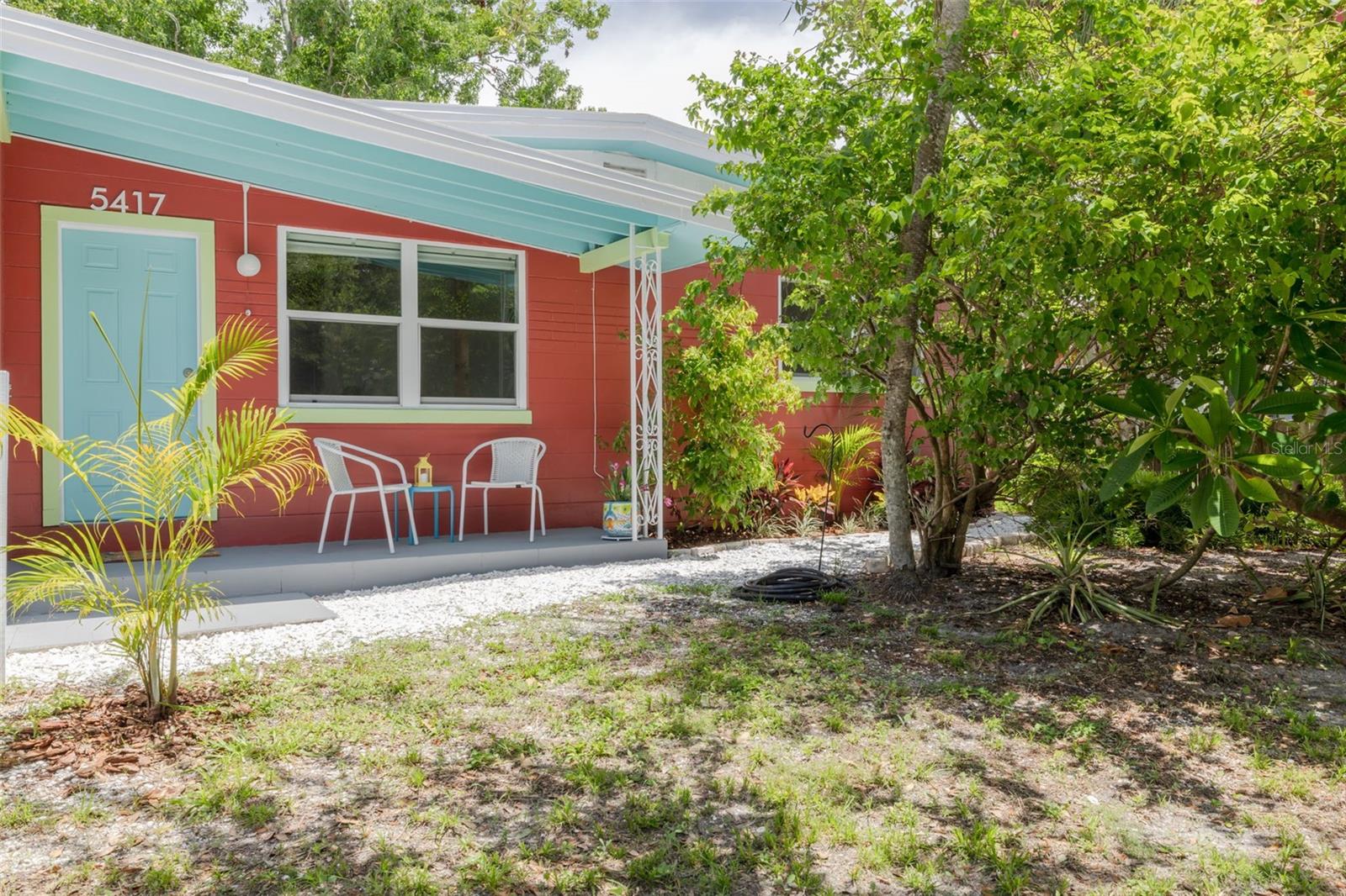 Image 3 of 27 For 5417 14th Avenue S