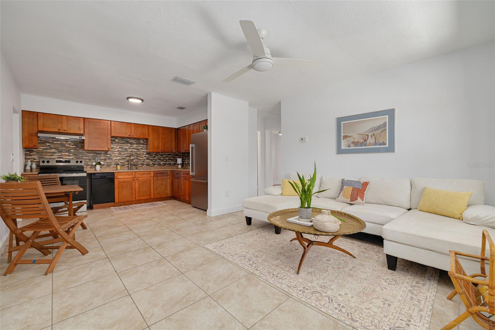 Image 5 of 27 For 5417 14th Avenue S