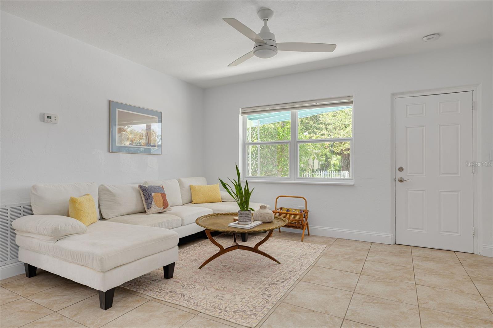 Image 7 of 27 For 5417 14th Avenue S