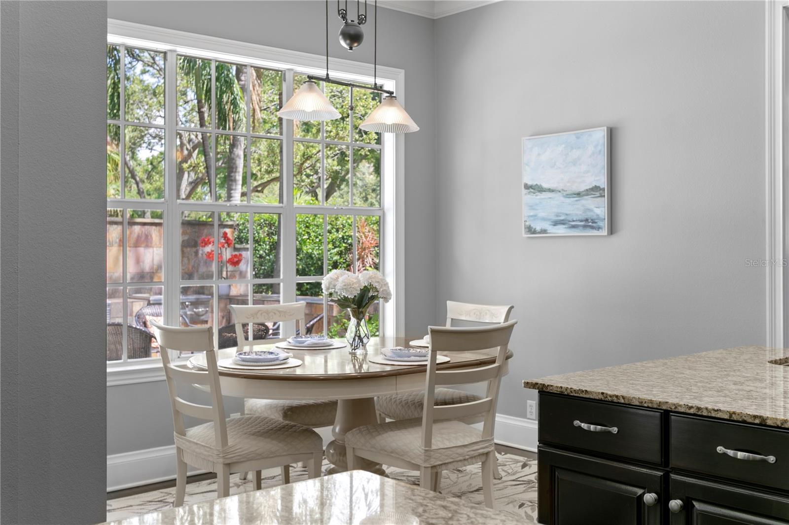 Listing photo id 36 for 901 Harbour Bay Drive