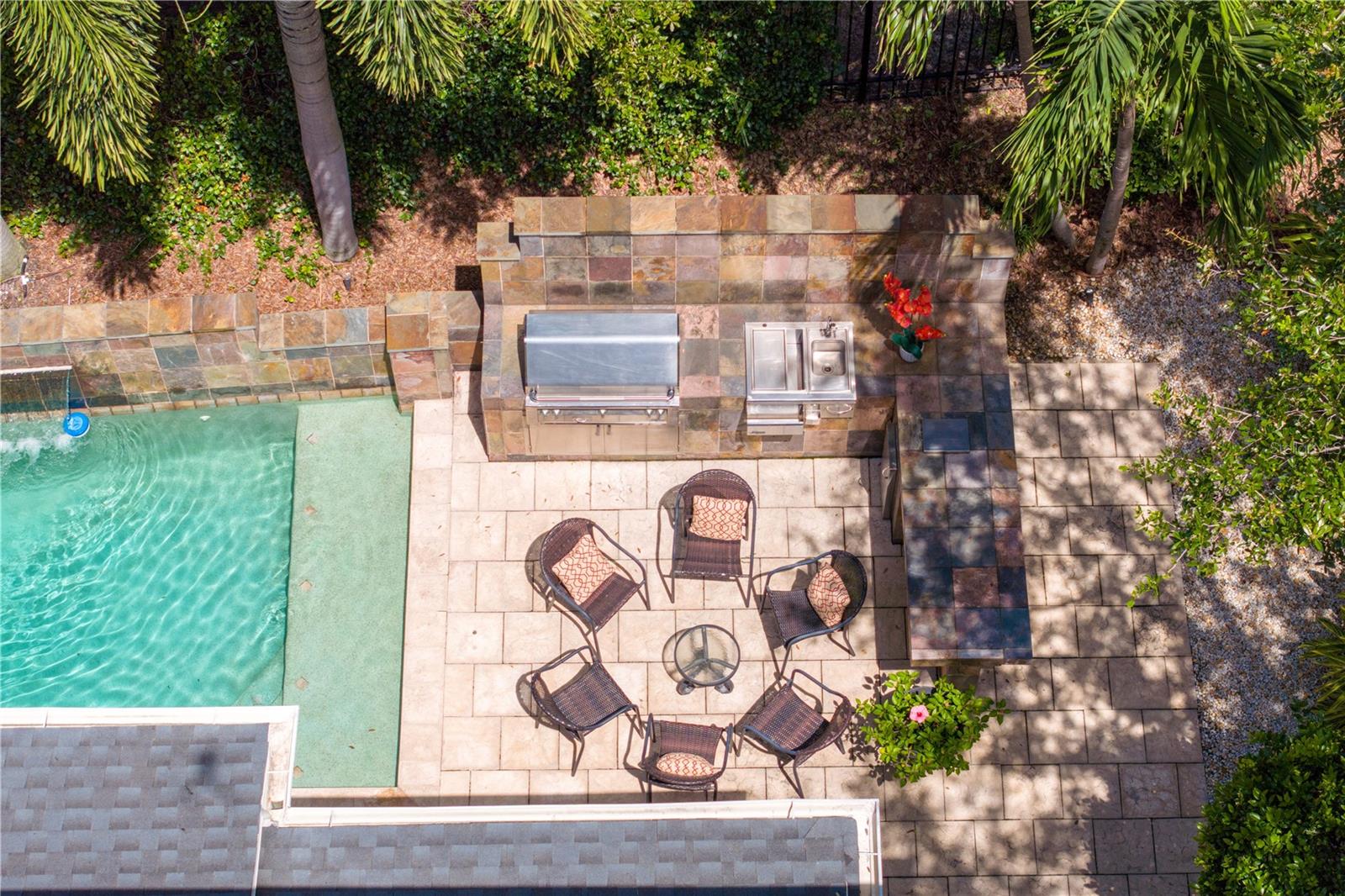 Listing photo id 60 for 901 Harbour Bay Drive