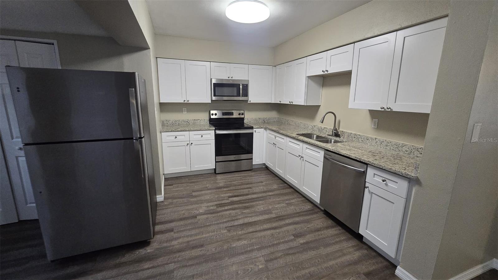 Image 3 of 14 For 2604 Avenue U Nw