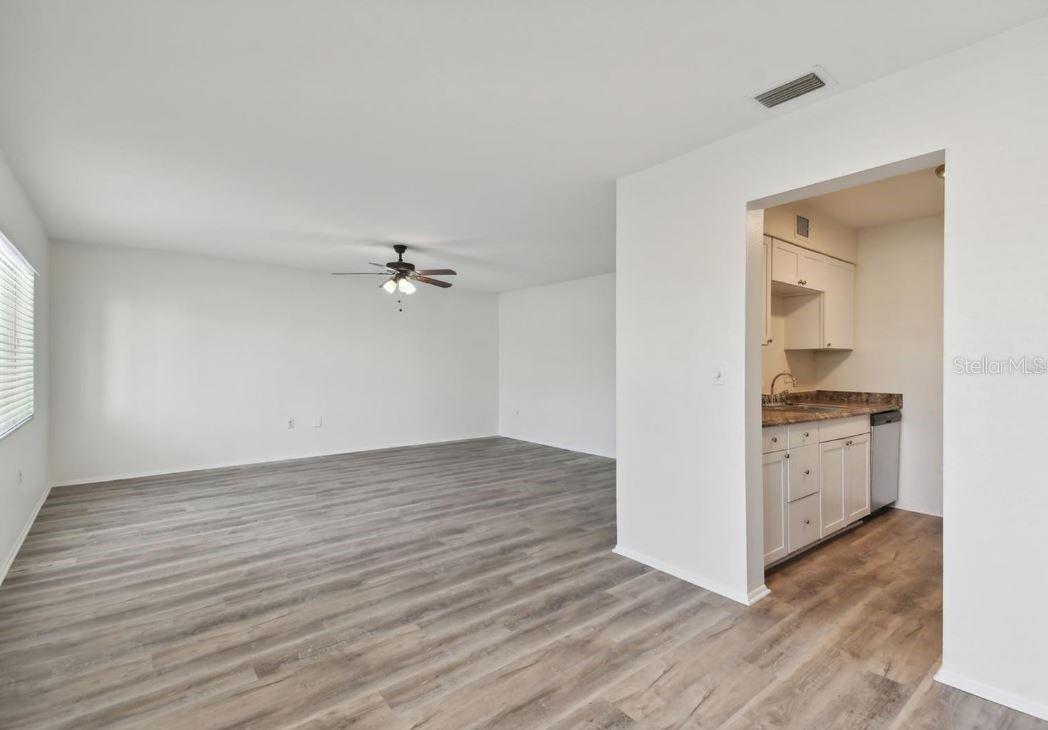 Image 30 of 52 For 350 79th Avenue N 336