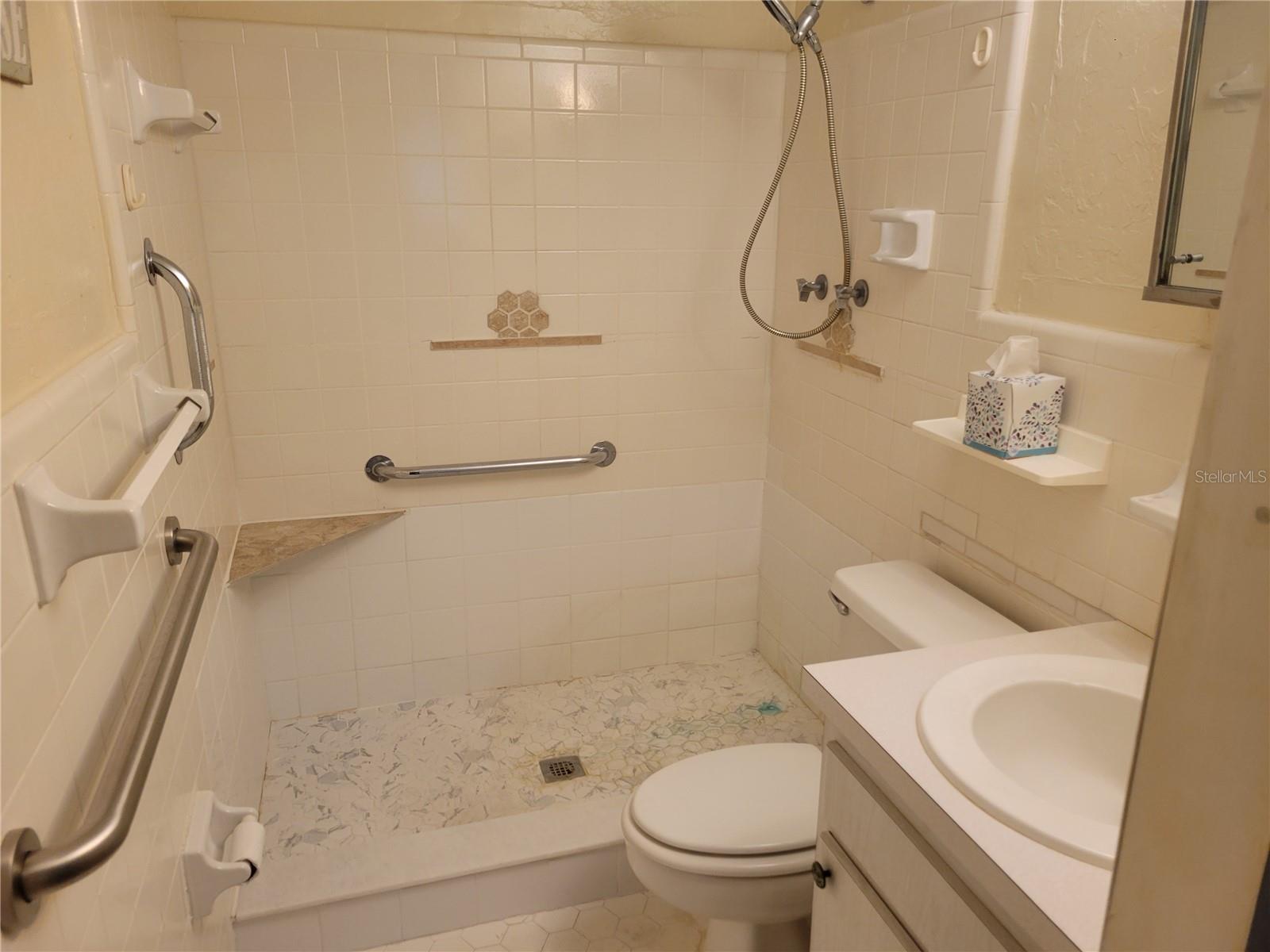 Image 11 of 31 For 8525 111th Street 205