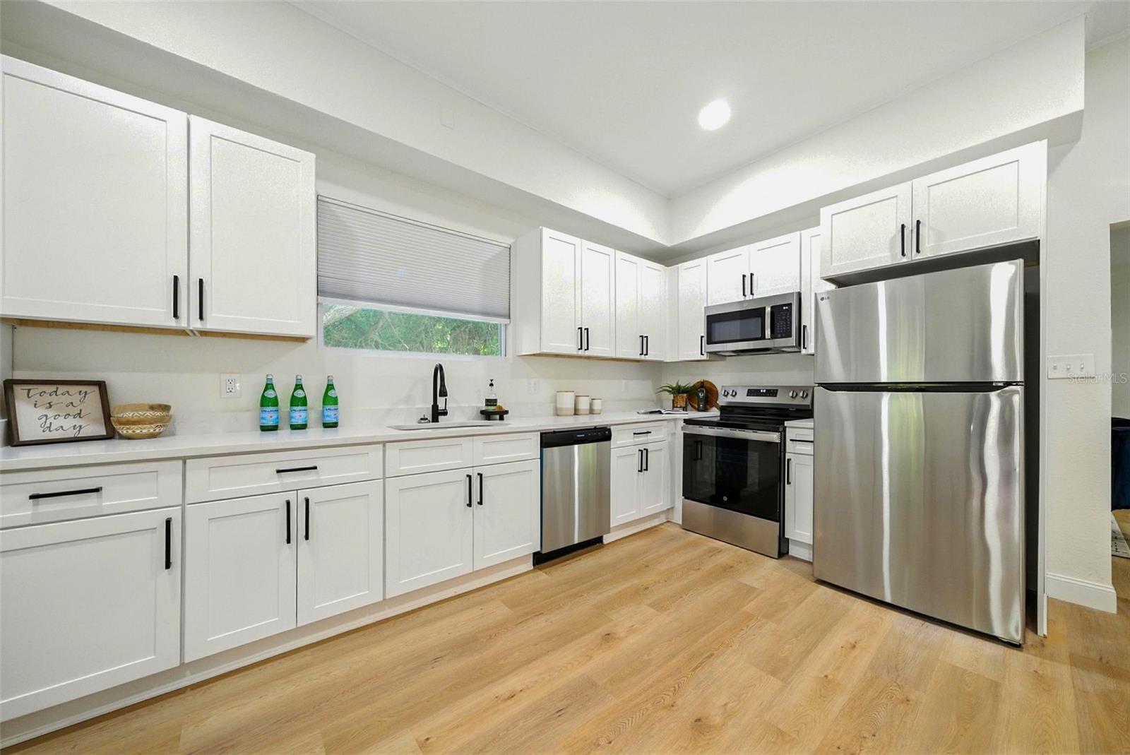 Image 15 of 37 For 3101 18th Street