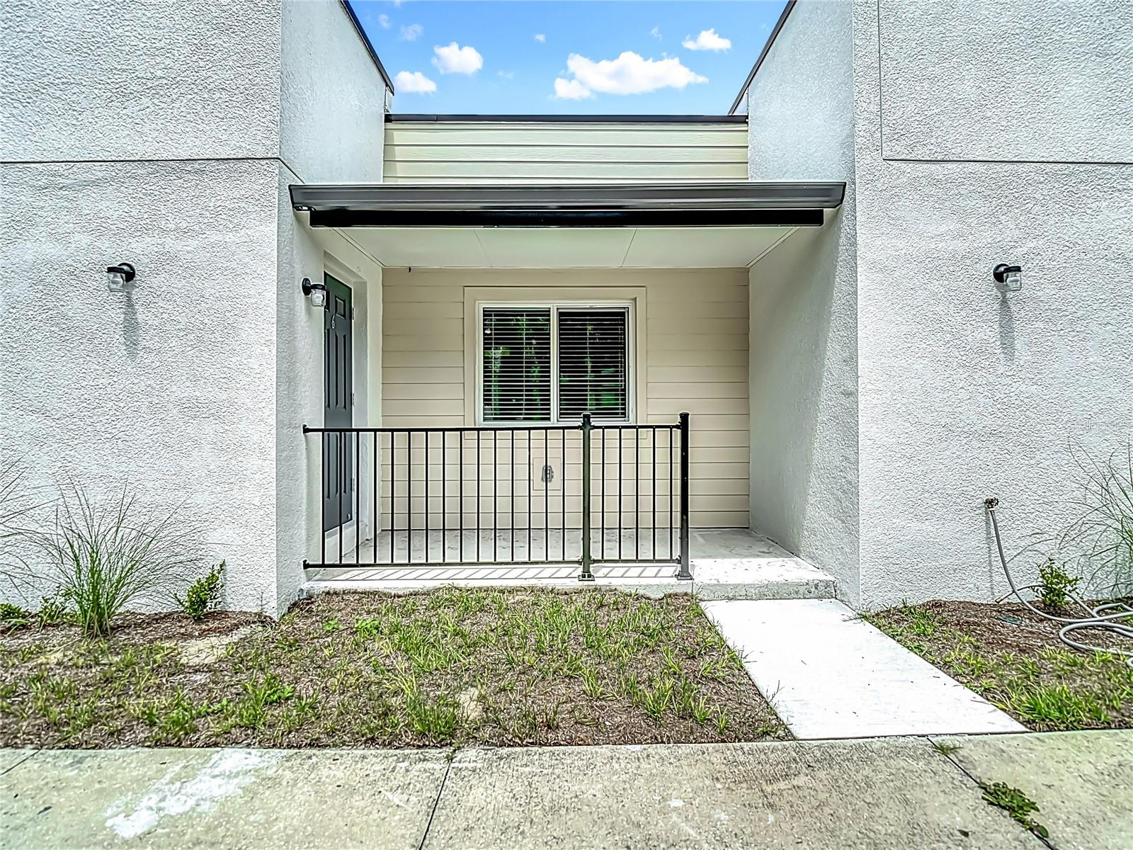 Image 38 of 54 For 326 Grosse Avenue 5