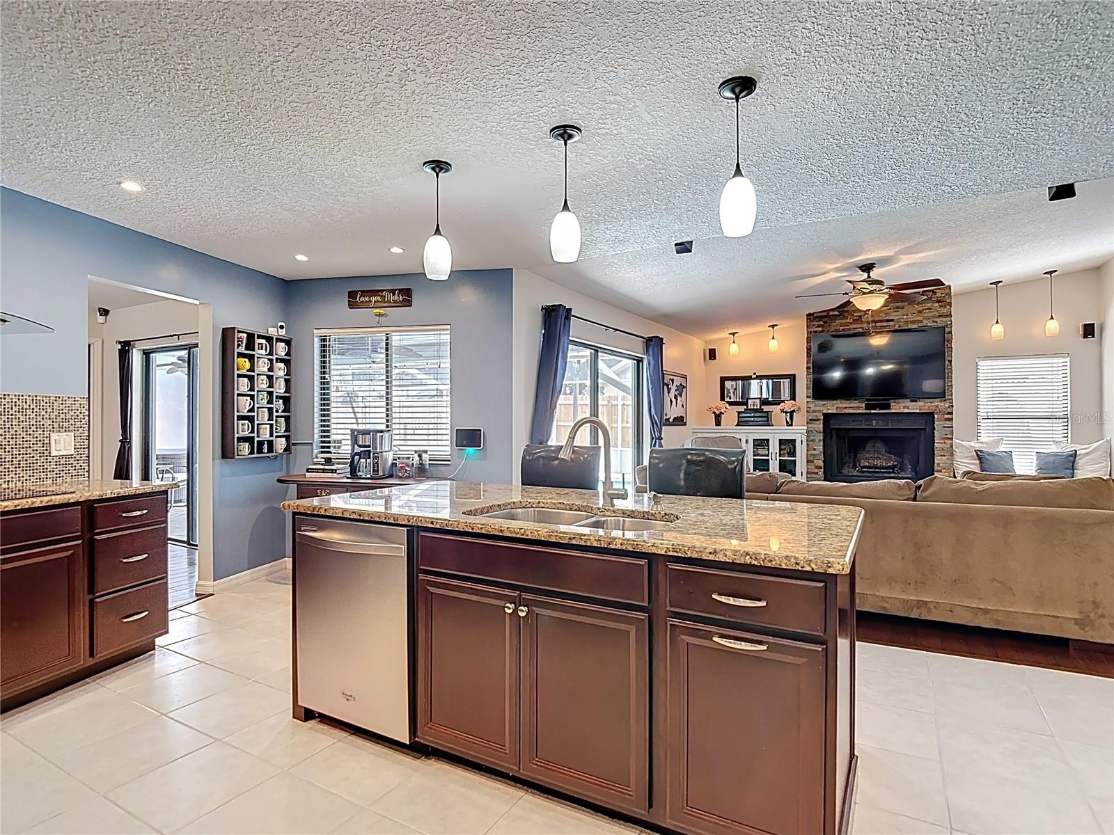 Image 28 of 81 For 2527 Arborwood Drive