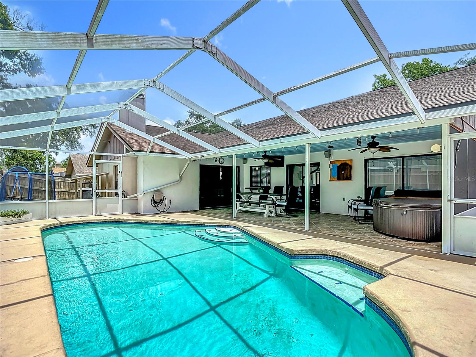 Image 54 of 81 For 2527 Arborwood Drive
