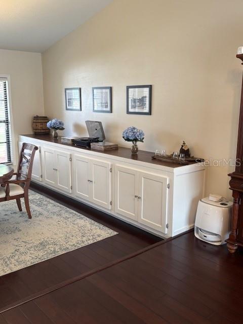Image 6 of 81 For 2527 Arborwood Drive