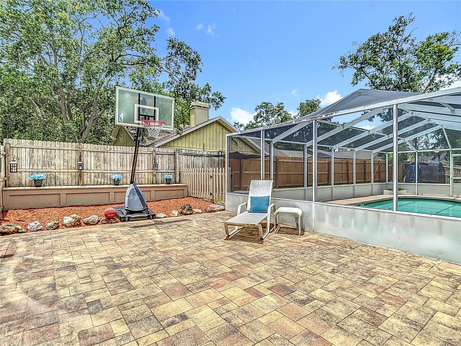 Image 61 of 81 For 2527 Arborwood Drive