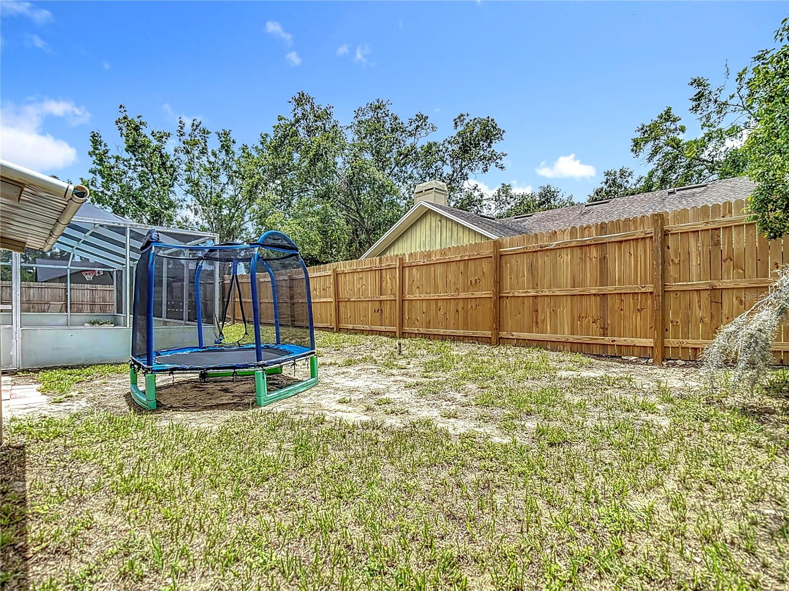 Image 64 of 81 For 2527 Arborwood Drive