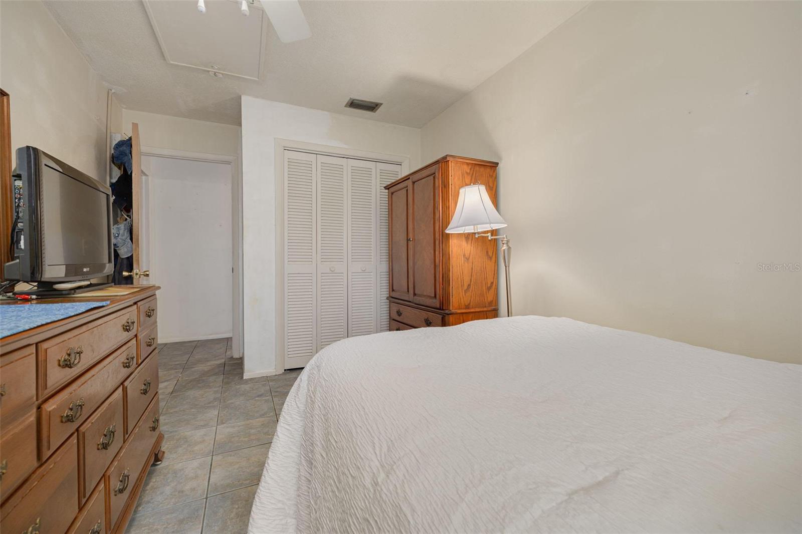 Image 15 of 24 For 4357 Tahitian Gardens Circle B