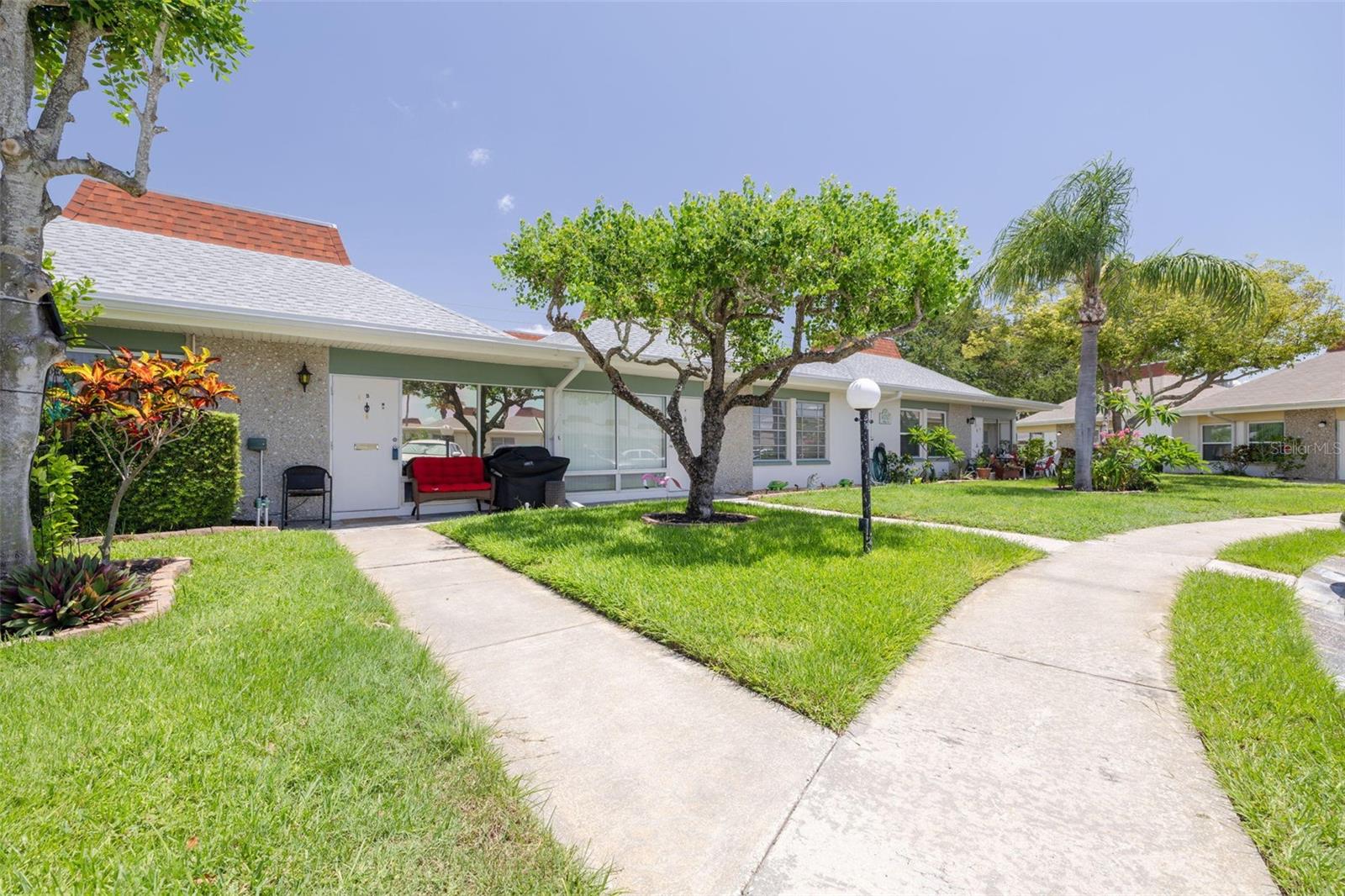 Image 2 of 24 For 4357 Tahitian Gardens Circle B