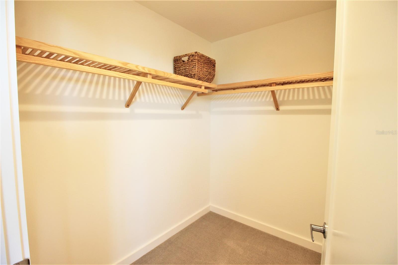 Image 15 of 22 For 920 Osceola Avenue 602