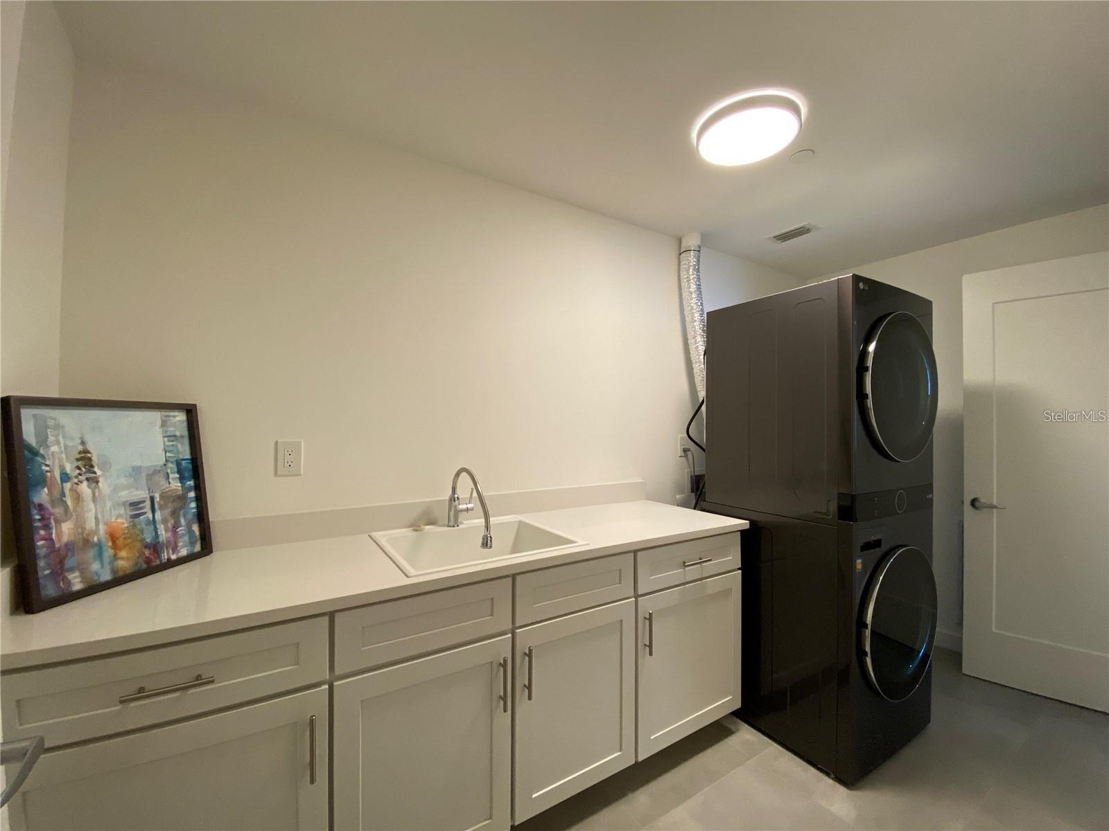 Image 21 of 22 For 920 Osceola Avenue 602
