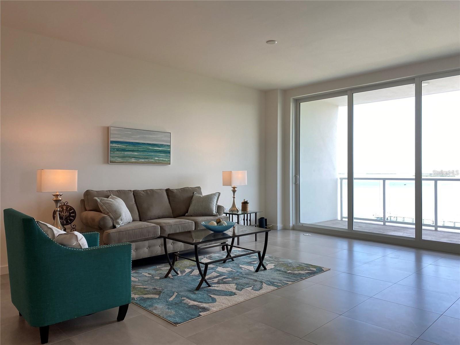 Image 5 of 22 For 920 Osceola Avenue 602