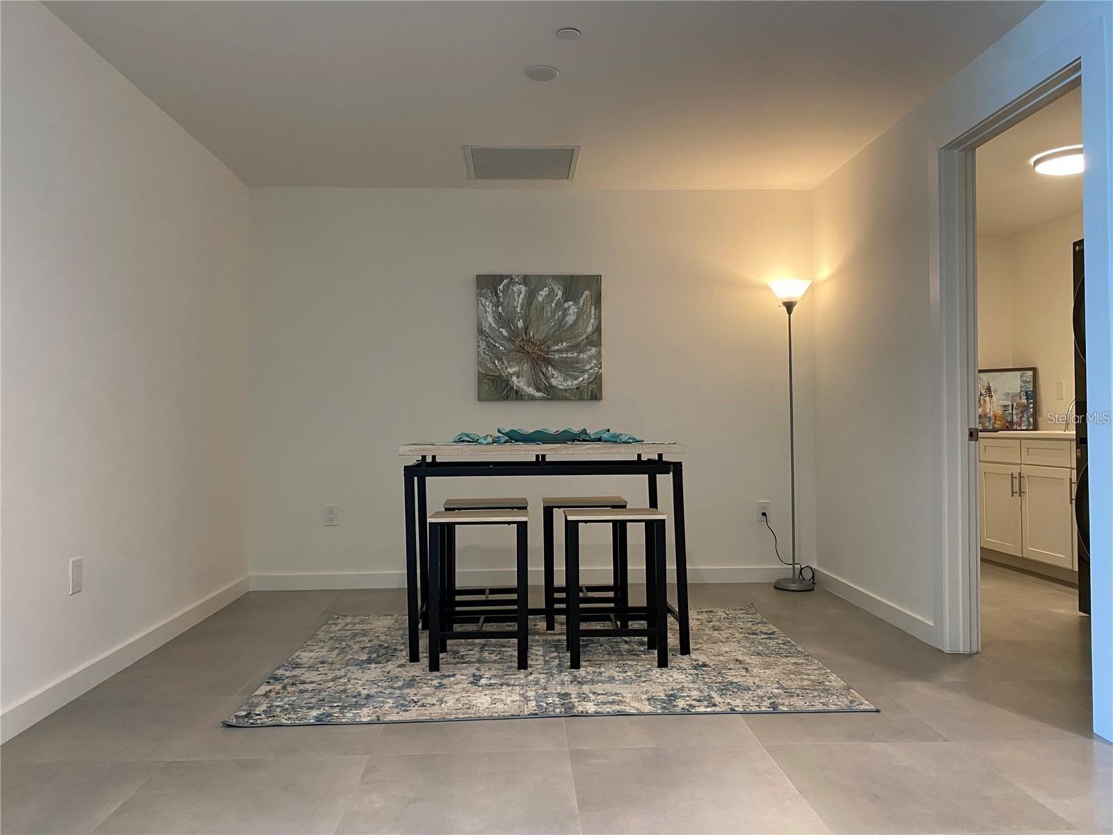 Image 9 of 22 For 920 Osceola Avenue 602