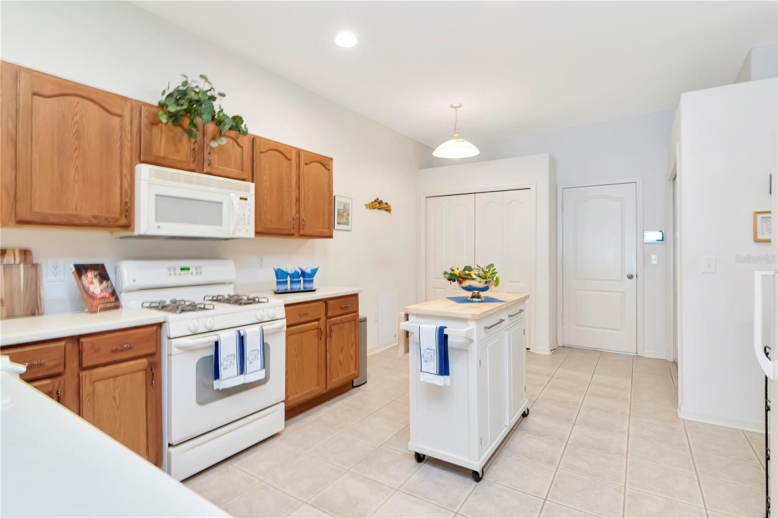 Image 11 of 17 For 30930 Whitlock Drive