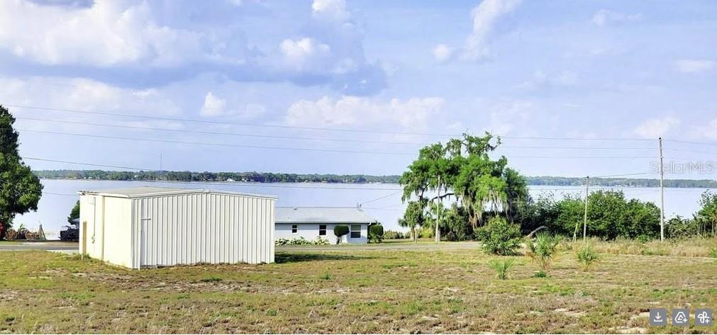Image 5 of 9 For Lake Reedy Boulevard
