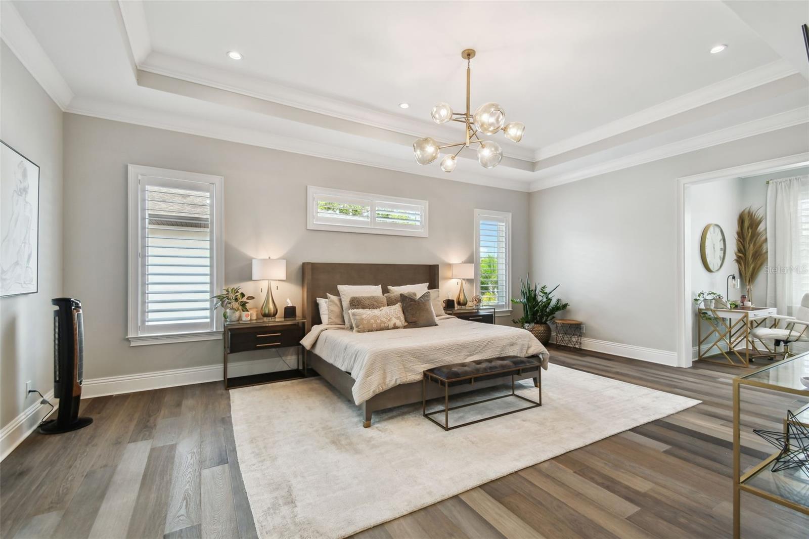 Listing photo id 40 for 473 Severn Avenue