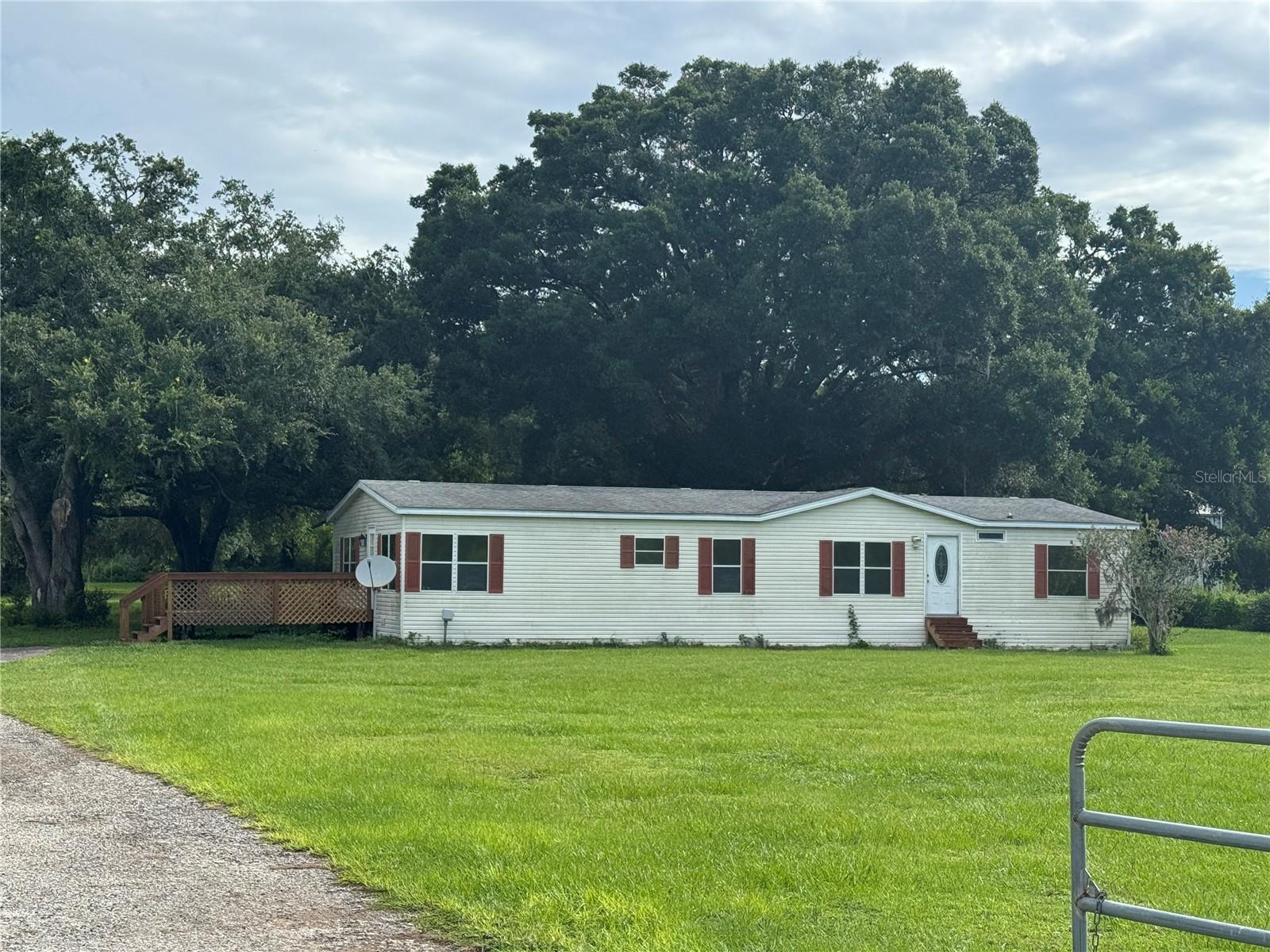 Details for 35643 Clinton Avenue, DADE CITY, FL 33525