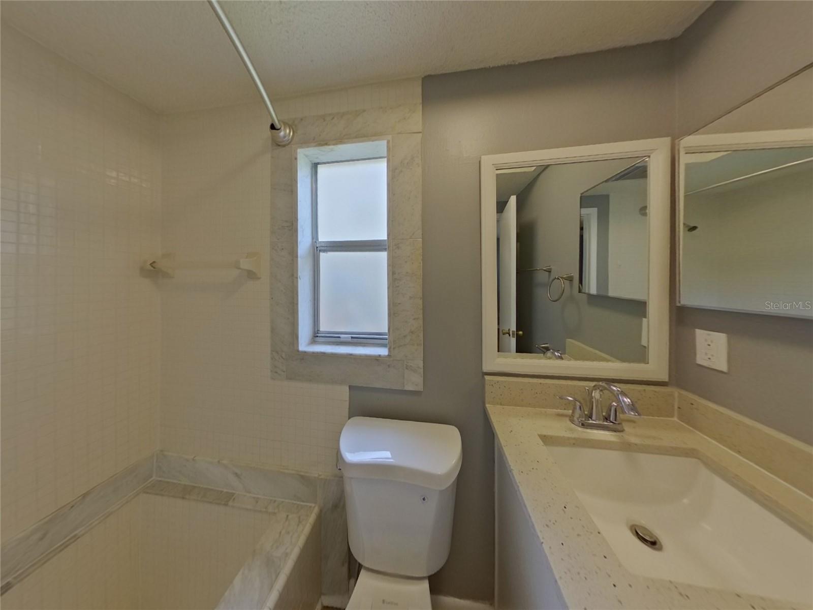 Image 12 of 24 For 3415 Bay Avenue