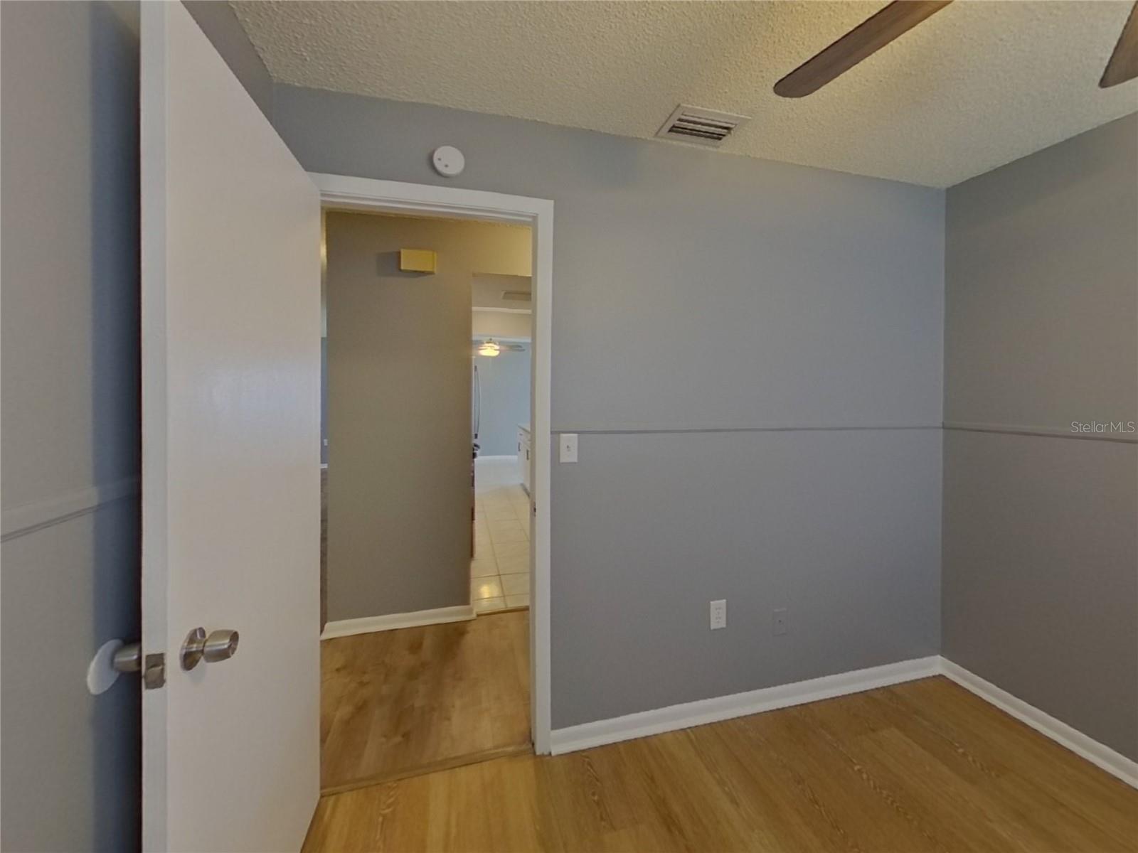 Image 14 of 24 For 3415 Bay Avenue
