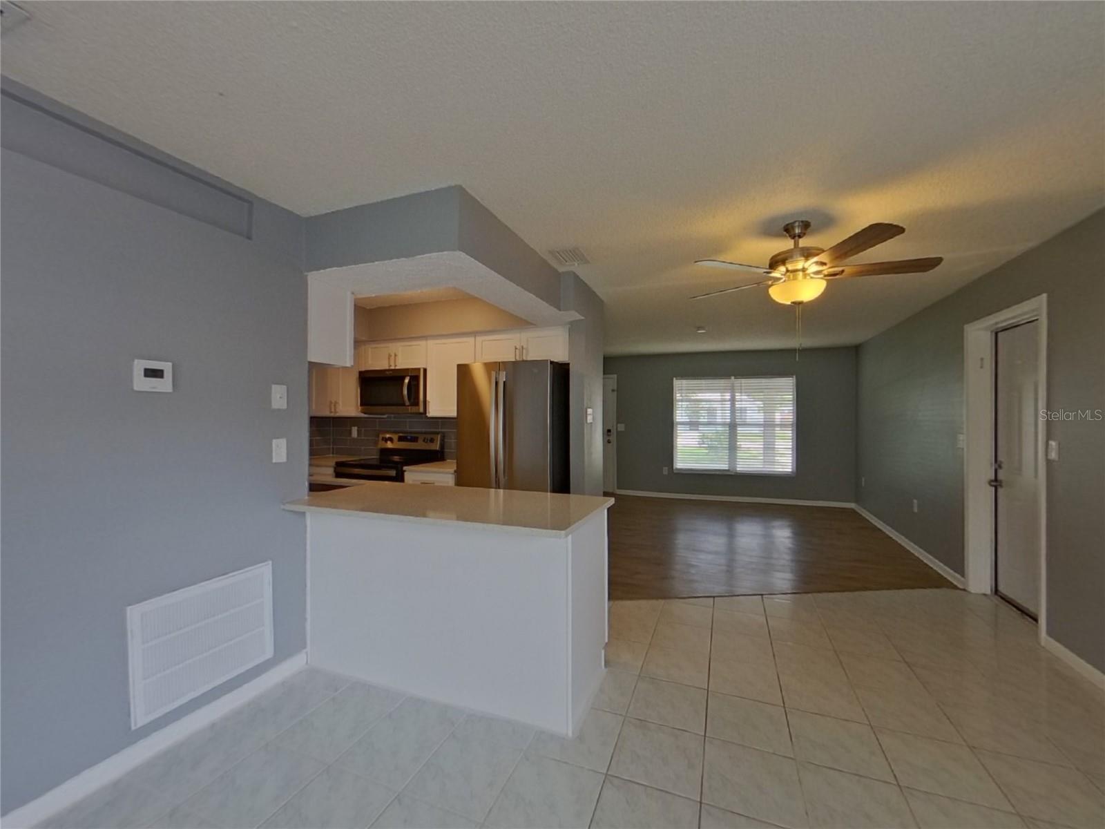 Image 6 of 24 For 3415 Bay Avenue