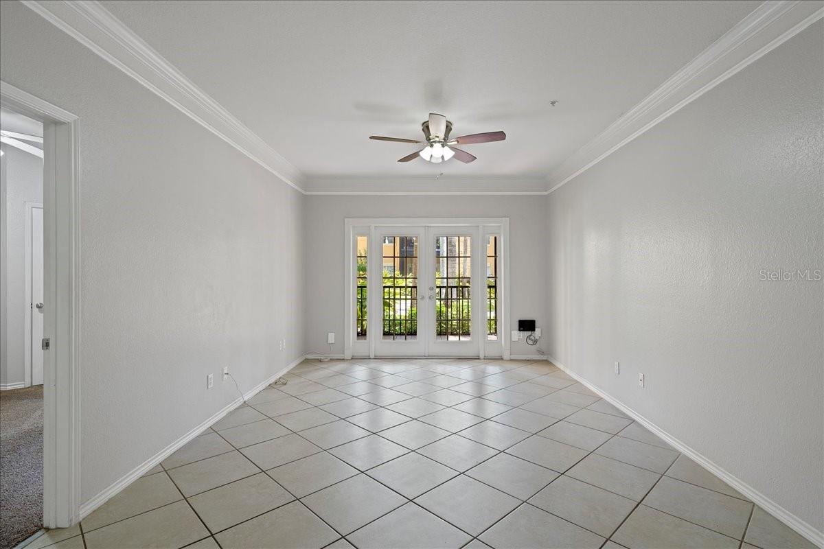 Image 14 of 63 For 4333 Bayside Village Drive 127