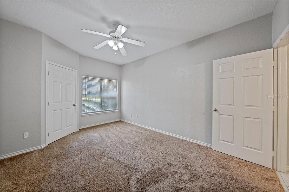 Image 22 of 63 For 4333 Bayside Village Drive 127