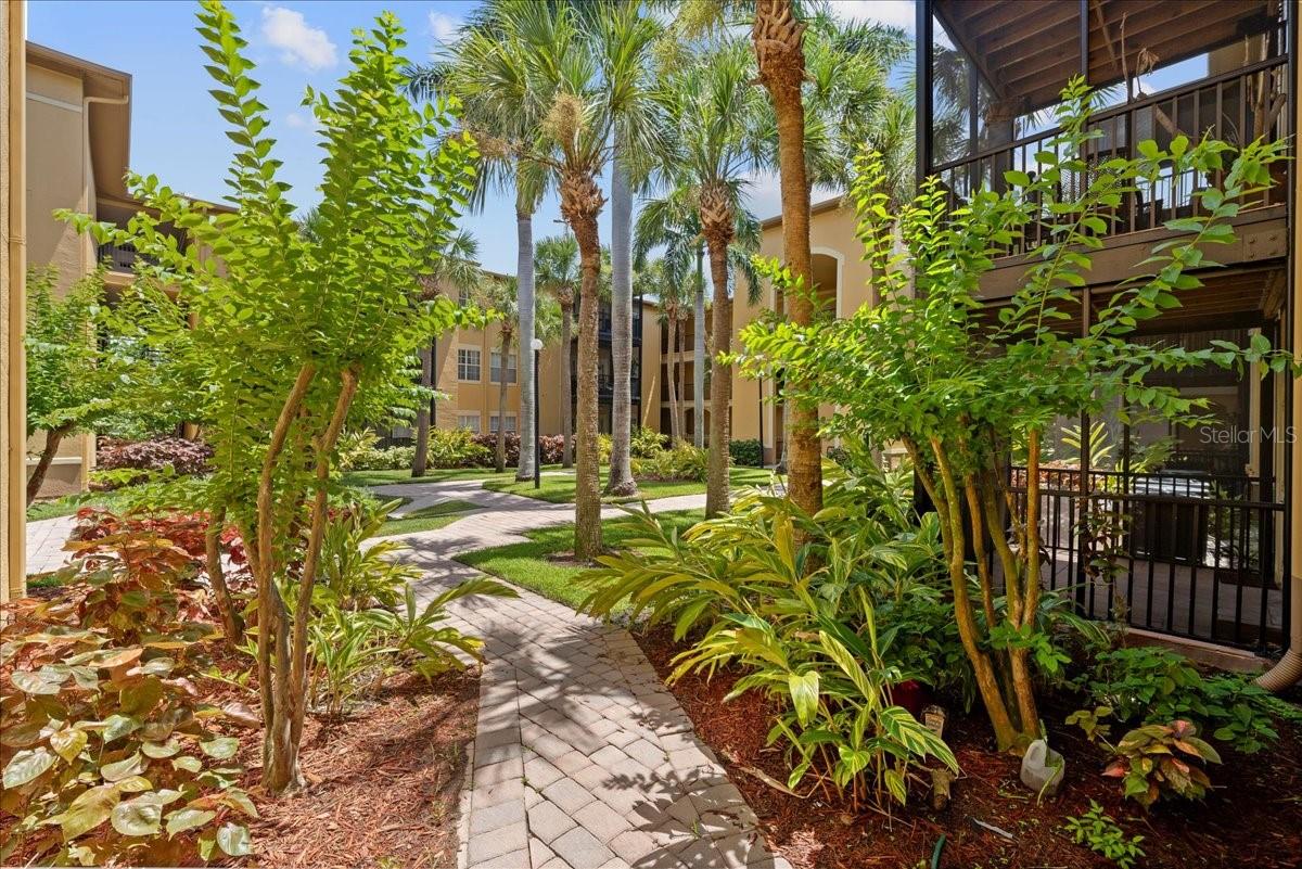 Image 33 of 63 For 4333 Bayside Village Drive 127