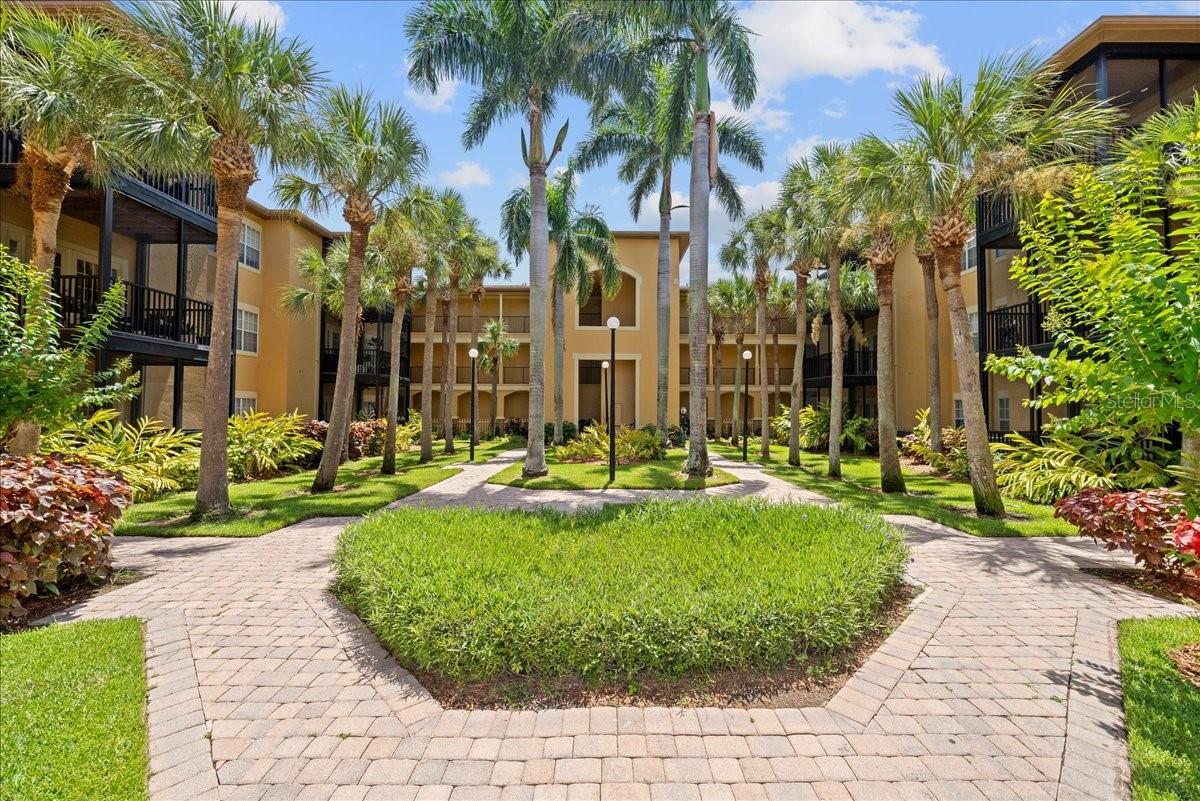 Image 34 of 63 For 4333 Bayside Village Drive 127