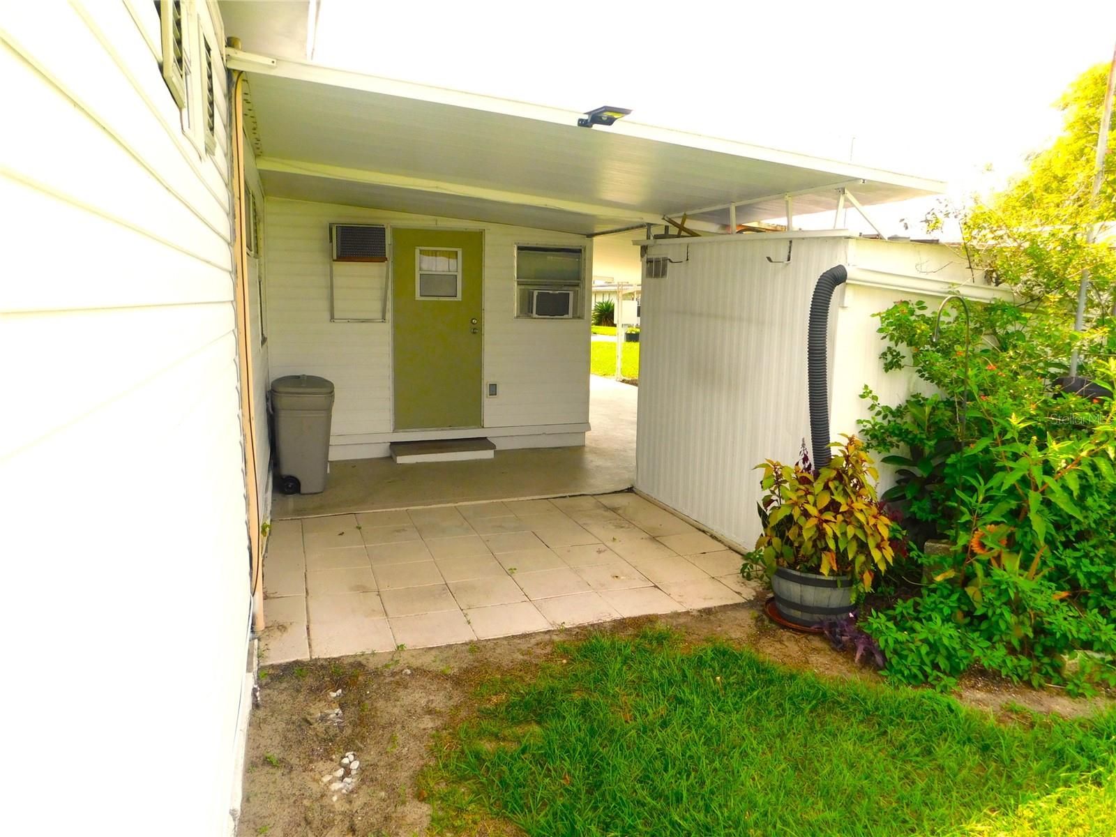 Image 35 of 57 For 5345 Jo Street