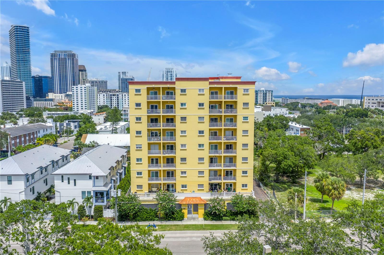 Details for 316 8th Street S 204, ST PETERSBURG, FL 33701